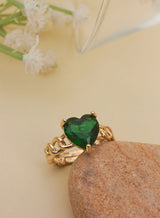 Isabel heart ring