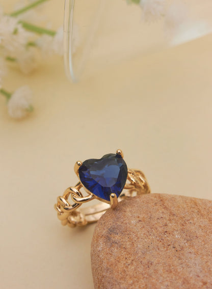 Isabel heart ring