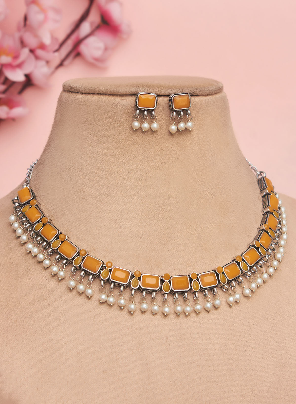 Ardraah stone choker set