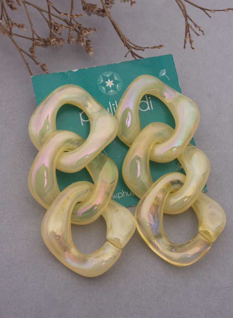 Quirky Chain Earring