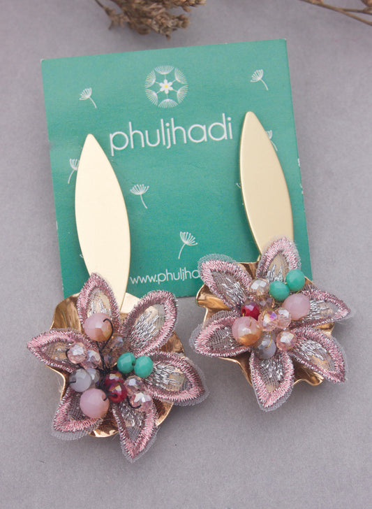 Oval Metal Floral Earring