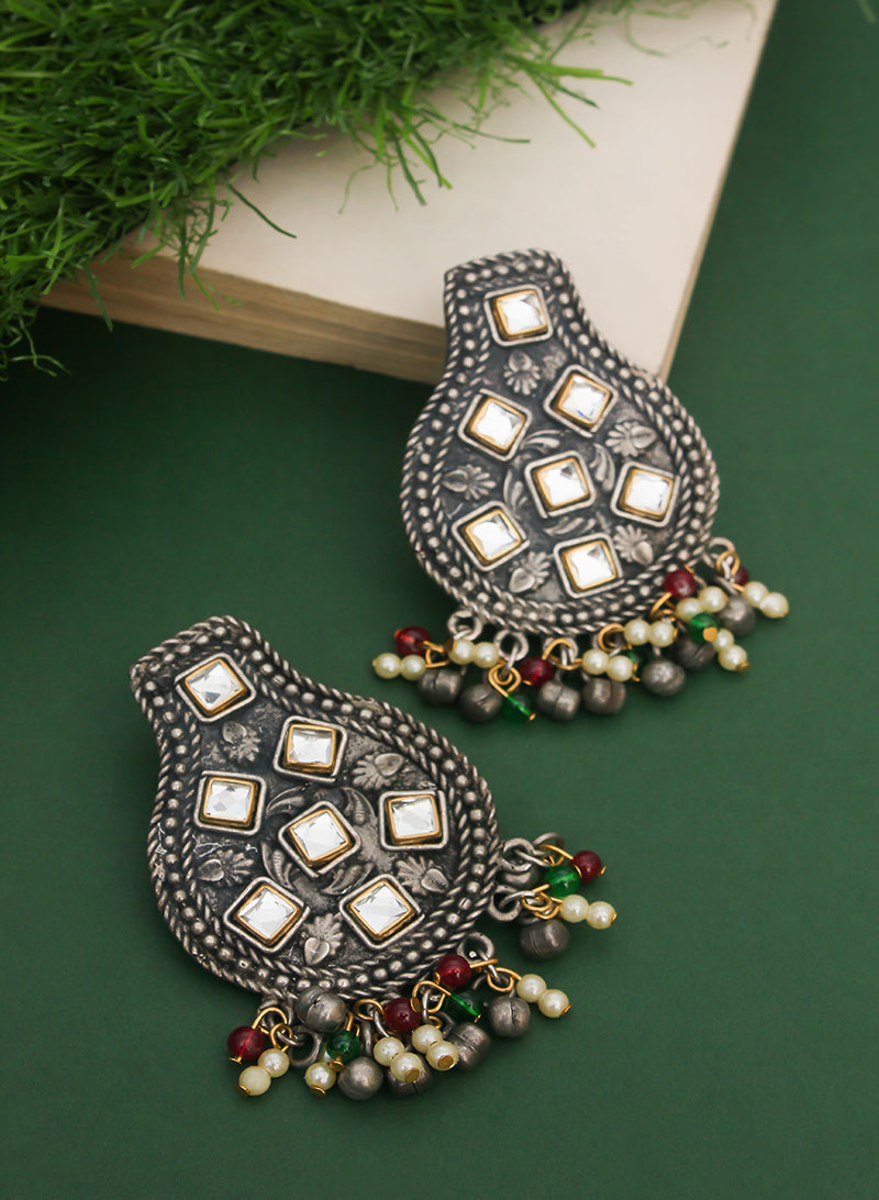 Namrita Oxidised Earring