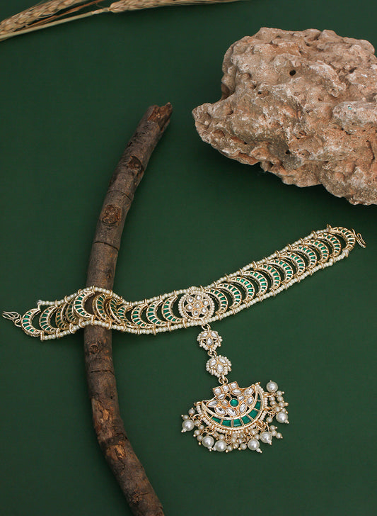 Isra Sheeshphool