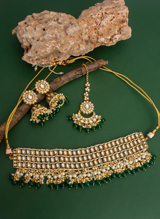 Irma Necklace Set with Maangtika