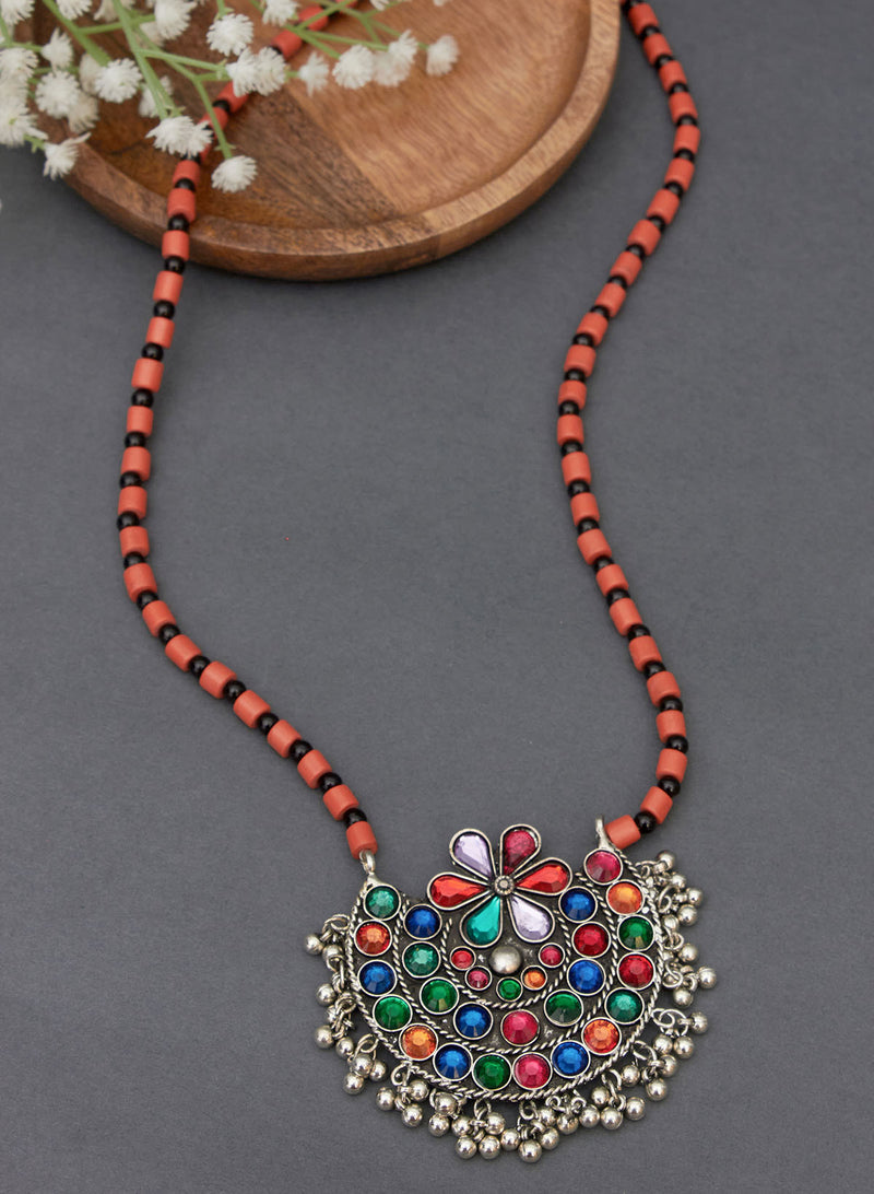 Shaniza stone pendant necklace