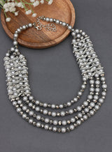 Janice pearl necklace