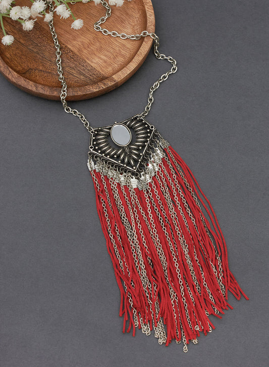 Mrinal pendant necklace