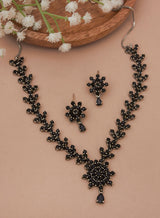 Subitcha stone necklace